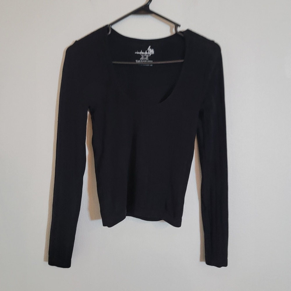 Intimately‎ Free People XS / Small Long Sleeve Spandex Stretch Ribbed Top Black